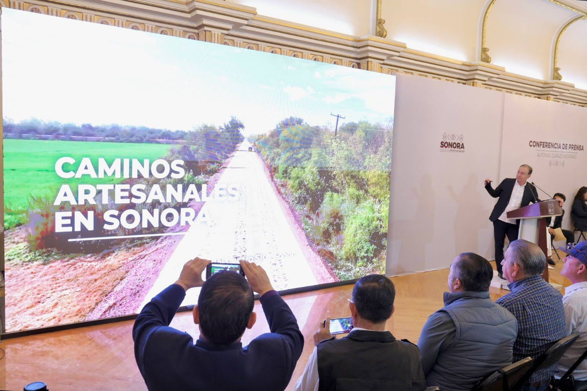 Para este 2026, el gobernador Alfonso Durazo Montaño anunció una inversión de 10 mil 285 millones de pesos como parte del Programa de Mejoramiento Carretero en Sonora, que fue aprobado con el respaldo de la presidenta Sheinbaum.